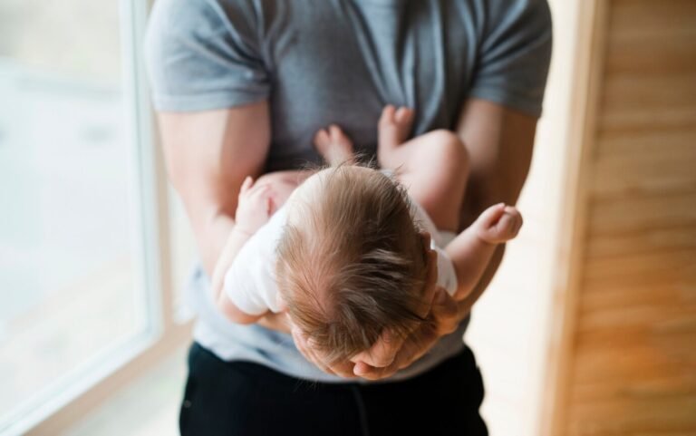 Ostéopathie pour bébé et nourrisson, La Rochelle, Rochefort, Aigrefeuille, Surgères, 17